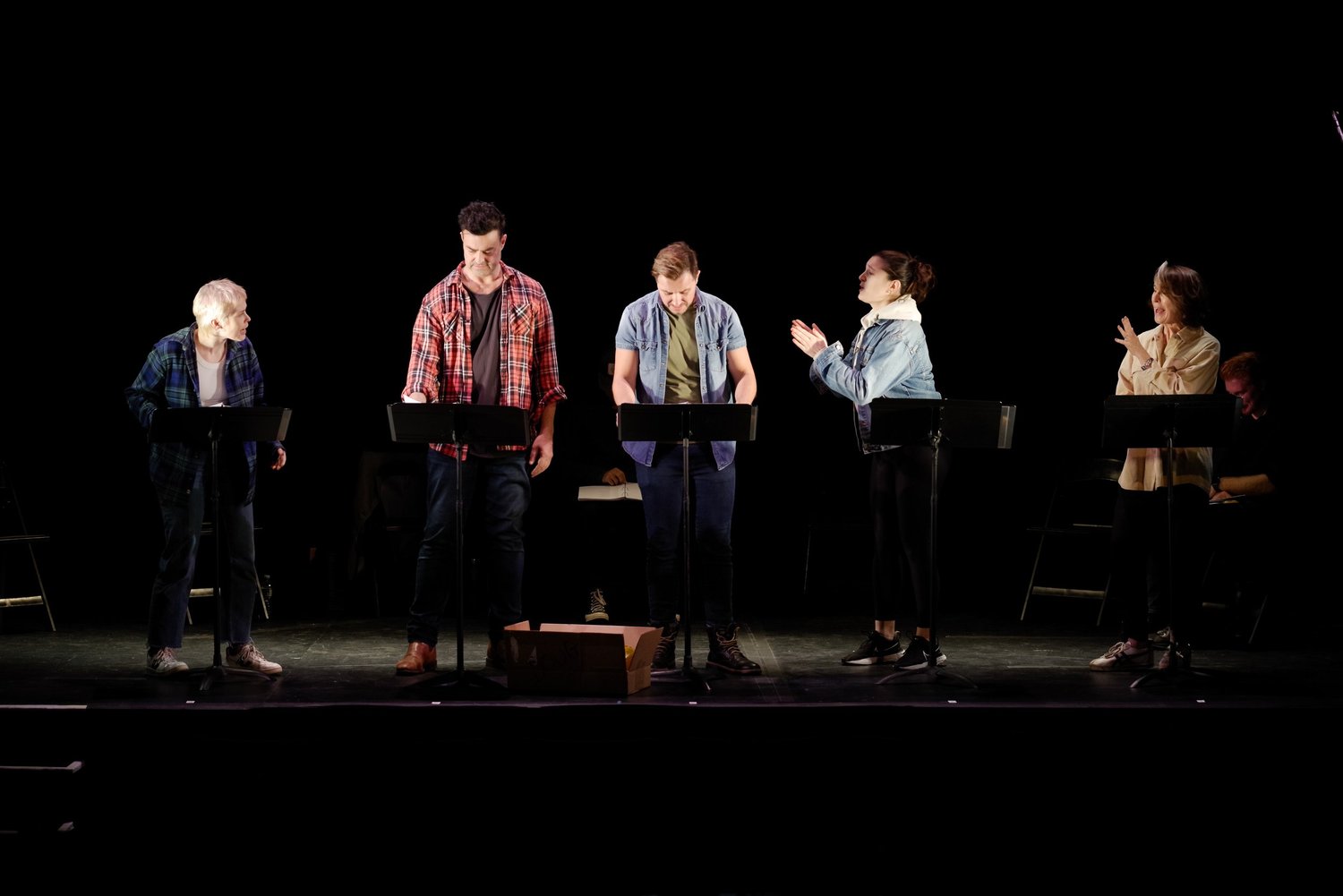 Barracking for the Umpire — photo 13